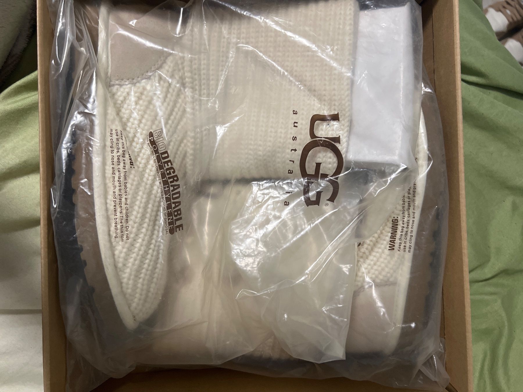 Ugg Schuhe für Mädchen: Winterschuhe UGG Gr. 38 Neu – Neu (gemäss Beschreibung) aus Brislach von GiusiE 3