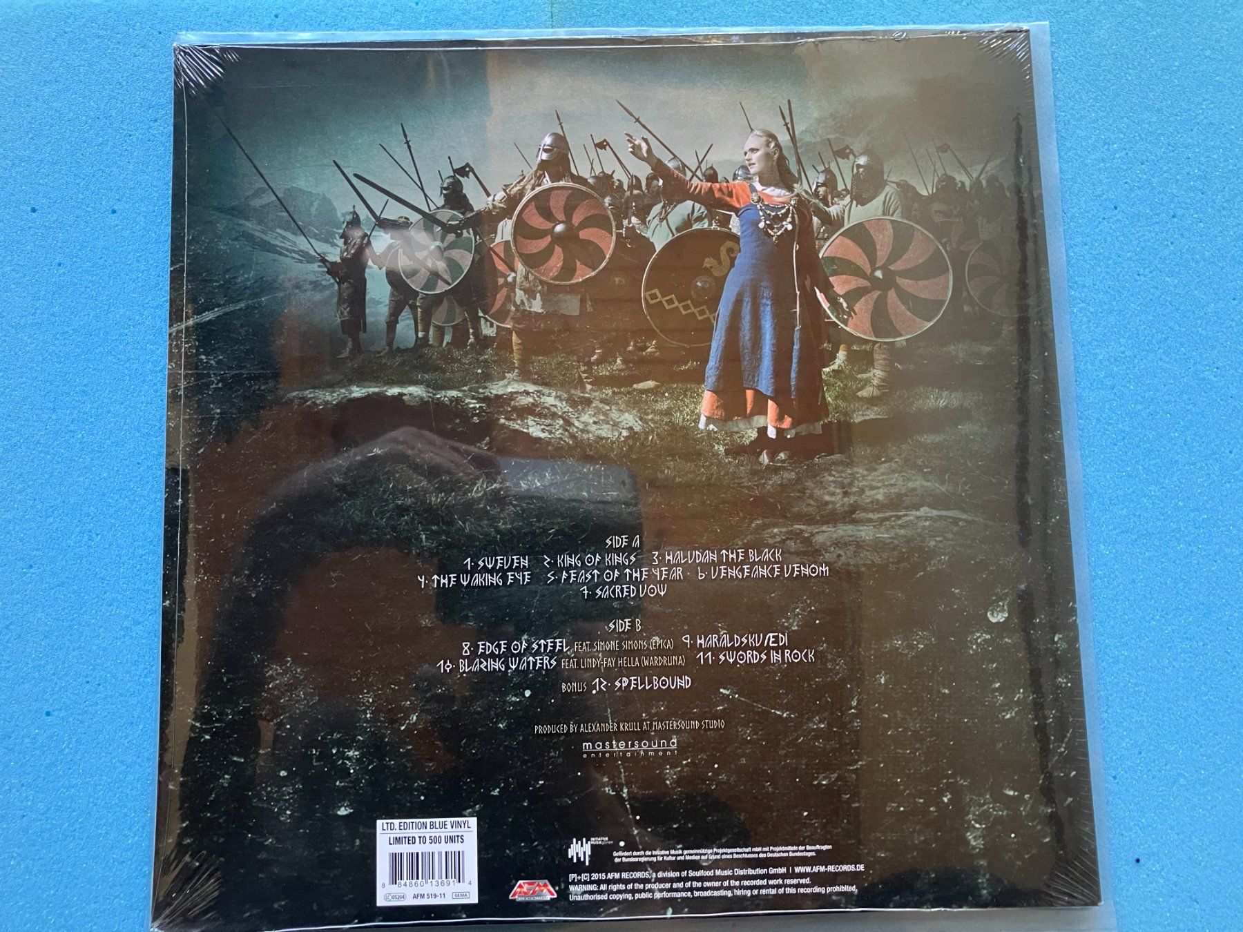 Dischi in vinile: Leaves' Eyes – Nuovo e nell'imballaggio originale da Aarwangen venduto da Jukebox3 3