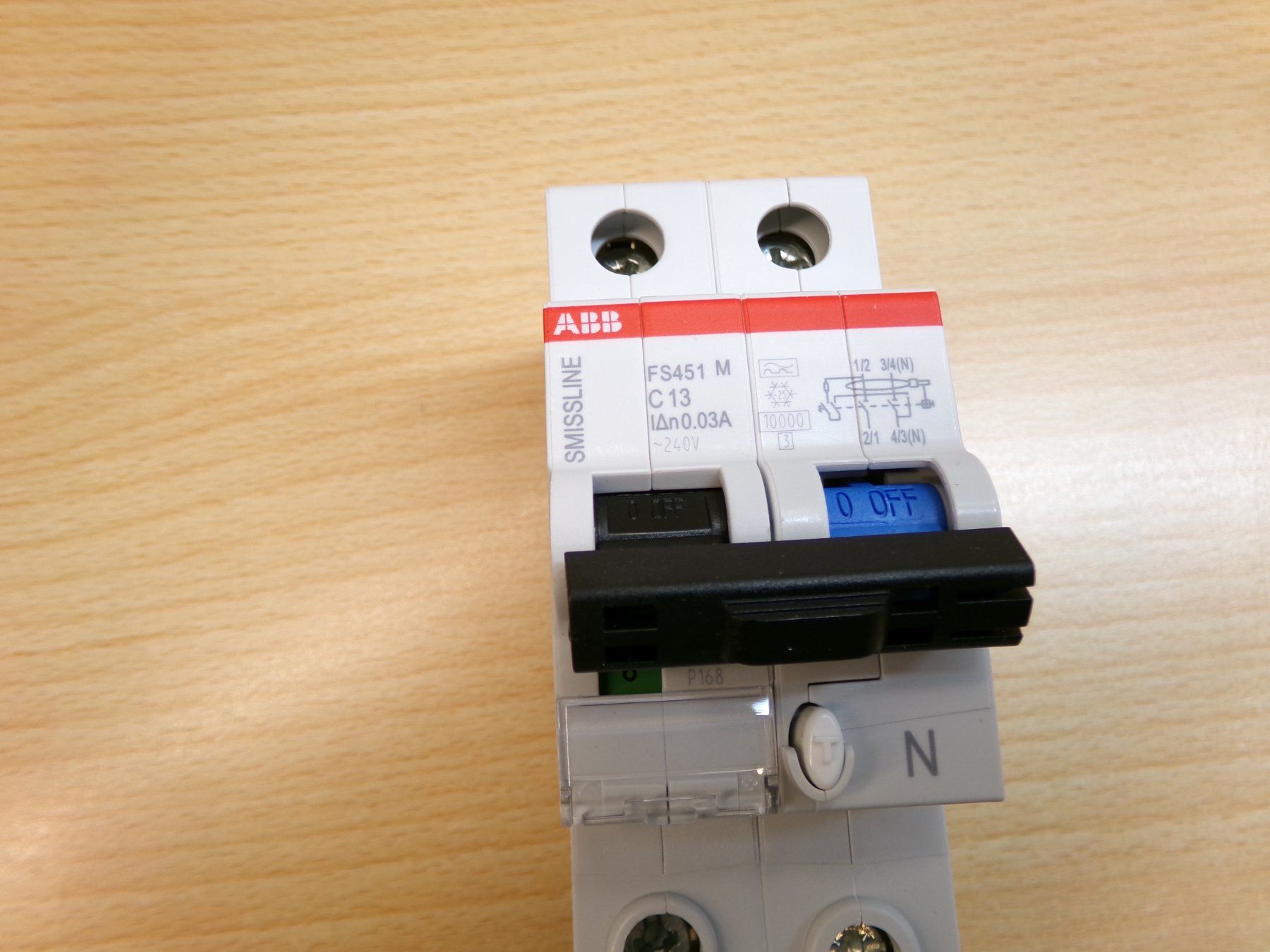 ABB Schalter: FI-LS C13 30mA ABB-smissline – Neu und originalverpackt aus Hombrechtikon von HGK50 4