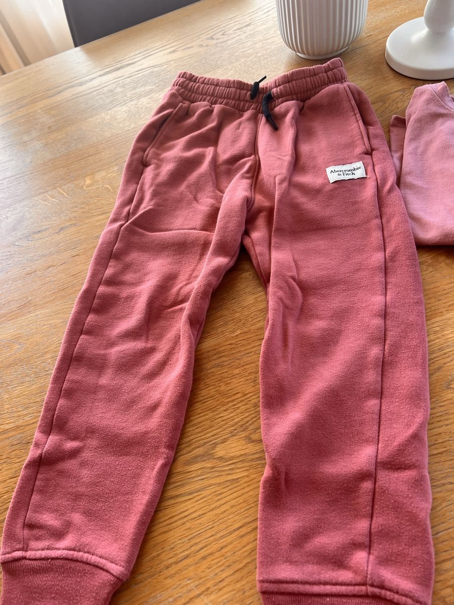 Abercrombie Lotti & Set di vestiti: Abercrombie & Fitch // Grösse 5/6 – Usato da Luzern venduto da simjo 1