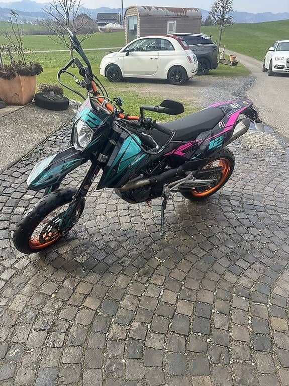 Route: Ktm Smc 690 – D'occasion à Gossau par Jump002 4