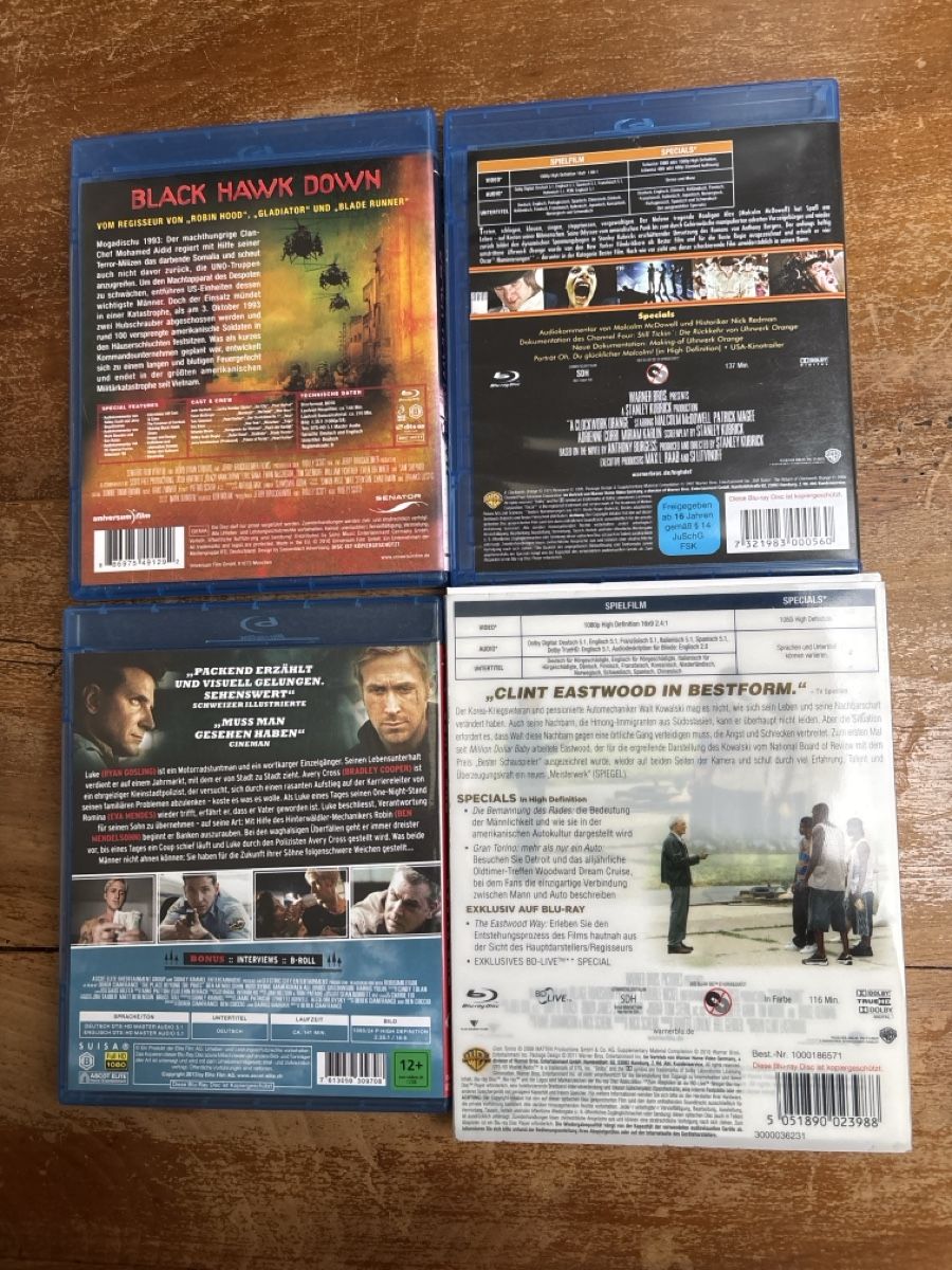 Tutti i DVDs: Blu-Ray Movie Bundle incl. Black Hawk Down & Gran Torino – Usato da Bern venduto da nic_7mr6 1
