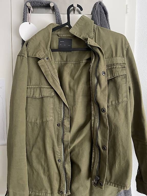 Giacche: Jacket  – Usato da Fribourg venduto da Mihawk01 1