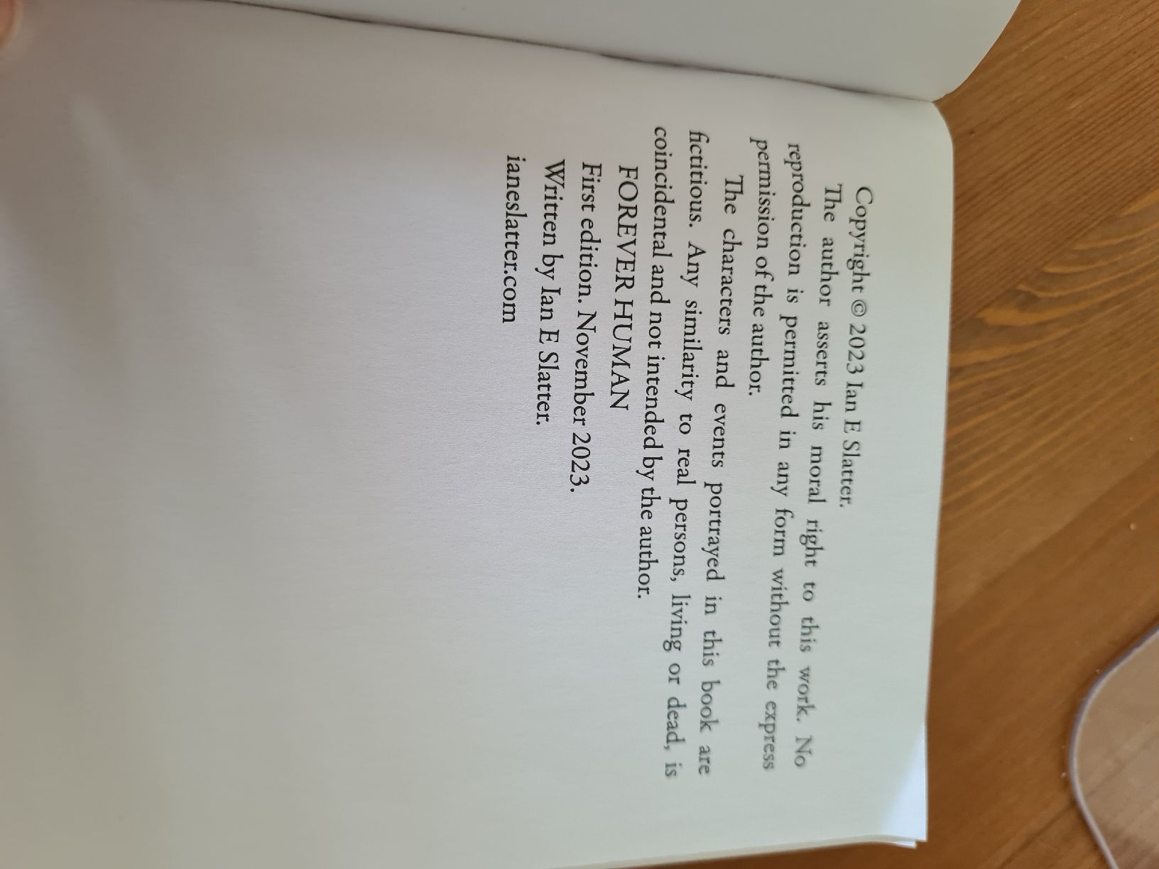 Livres: Buch, Forever Human Ian E Slatter Taschenbuch – D'occasion à Horw par Mirii91 2