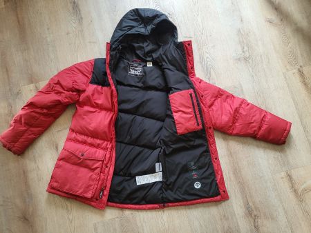 Levi's Daunenjacke Gr. S, Rot/Schwarz - Federfütterung!