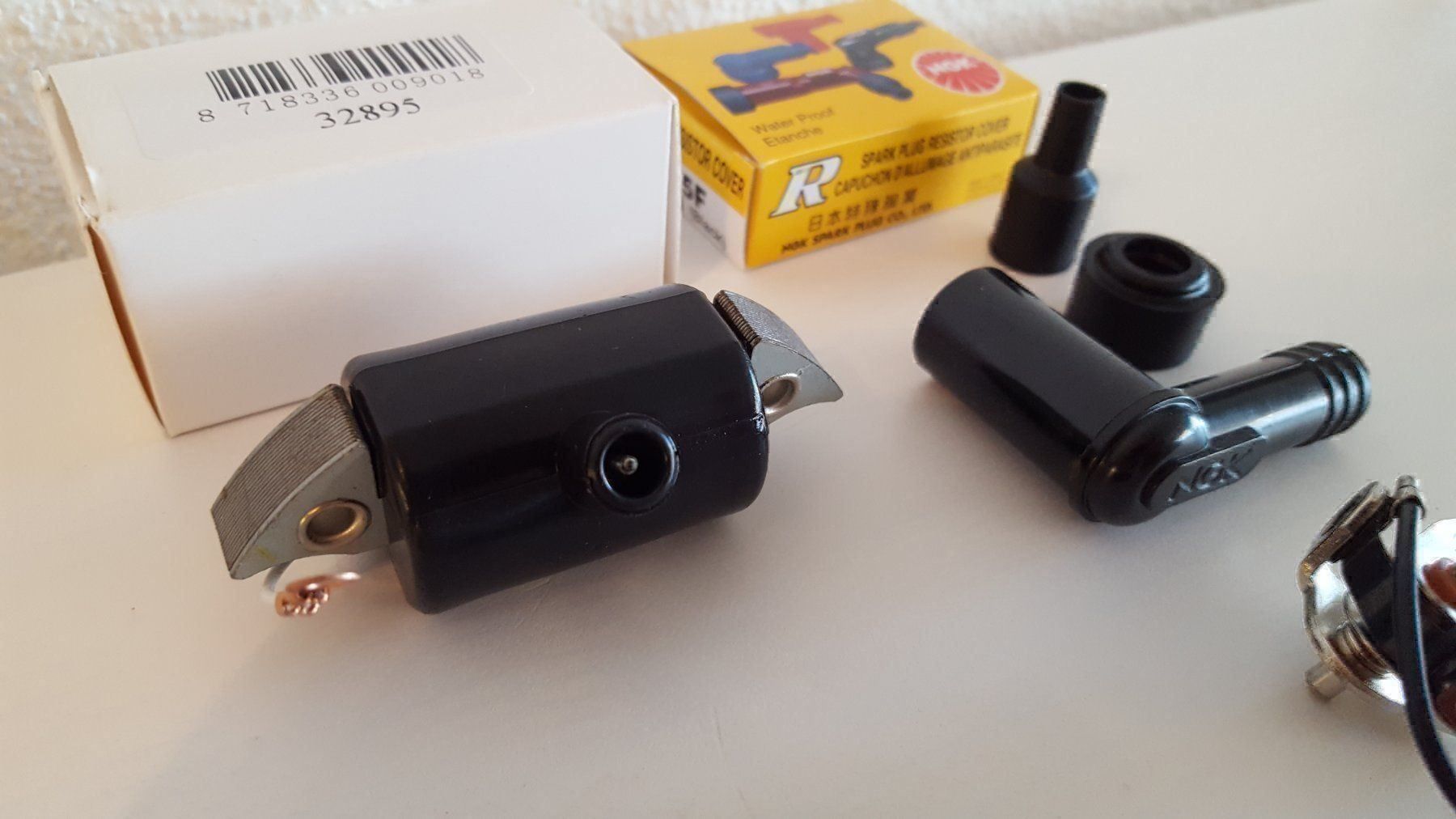 Parti ricambio per ciclomotori: Puch E50 Zündung Revisions-Set NGK LB05F universal – Nuovo e nell'imballaggio originale da Gossau SG venduto da Puch-tech 2