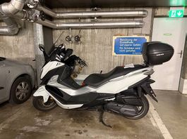 SYM Cruisym 300i