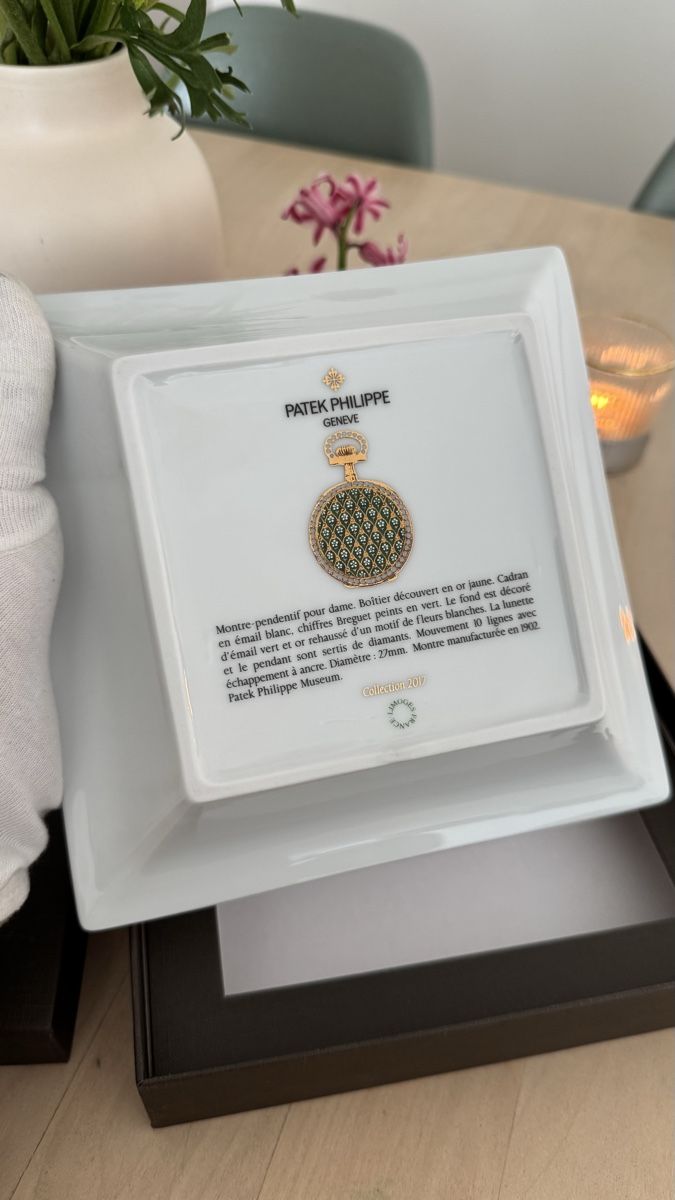 Assiettes: Patek Philippe Teller 2017 – Neuf avec emballage d'origine à Basel par Campanelle 2