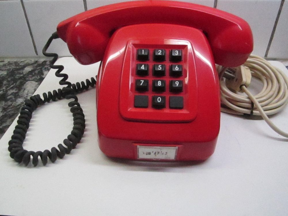 Rotes-Tasten-Tisch-Telefon 70er.Jahre. (Gebraucht) in Mellingen für CHF ...