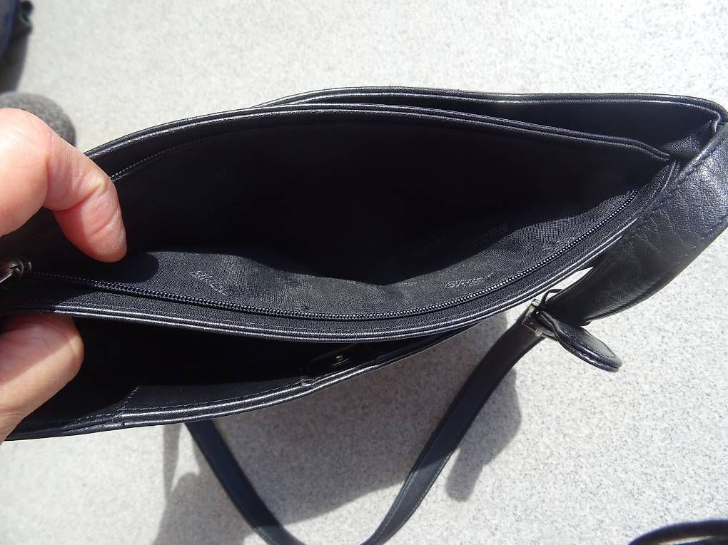 Bree Borse da donna: Ledertasche von Bree – Usato da Niederbipp venduto da PiaZ01 2
