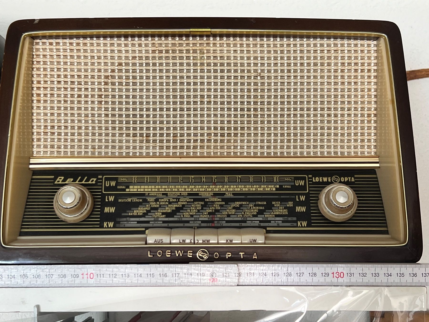 Radios: Mini Transistor Radio + 5 Röhrenradios – Gebraucht aus Adliswil von Mandela 4