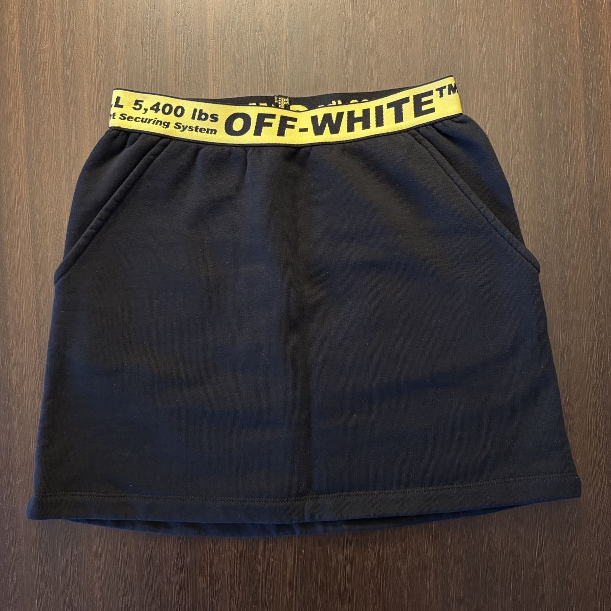 Gonne: Off-White Rock XS – Nuovo (secondo la descrizione) da Uetikon am see venduto da seller.2020