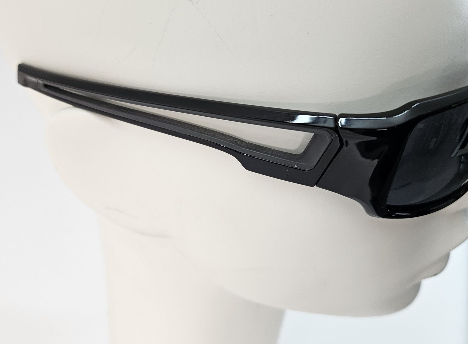 Brillen & Gläser: Sonnenbrille von Xiello "Neu" – Neu und originalverpackt aus Uster von esko.swiss 2