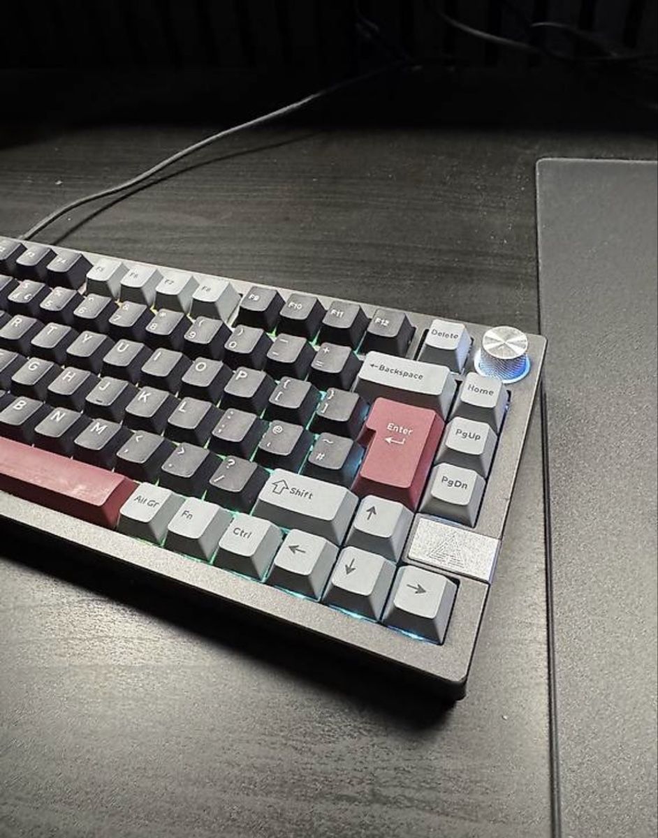 Tastiere: Gaming Tastatur Montech mkey pro – Usato da Oberrohrdorf venduto da tech.inventory 2