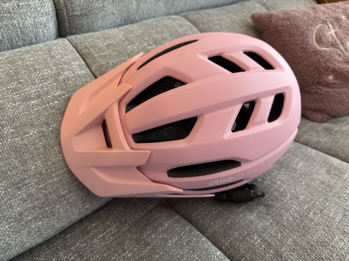 Giro Casques: Velohelm – D'occasion à Mägenwil par kinkynisli 1