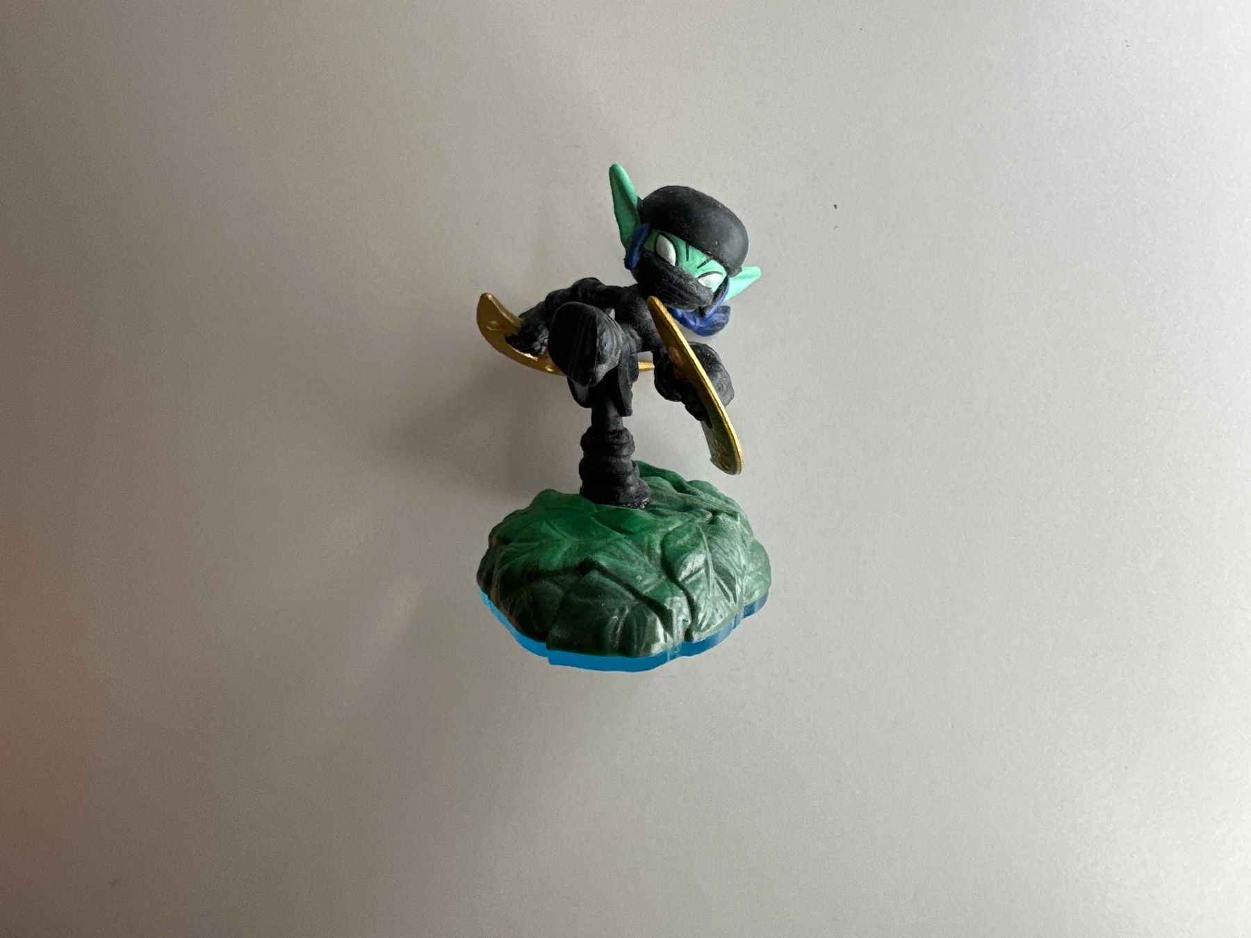 Statuette: Skylanders Giants - Ninja Stealth Elf – Usato da St.gallen venduto da taduz