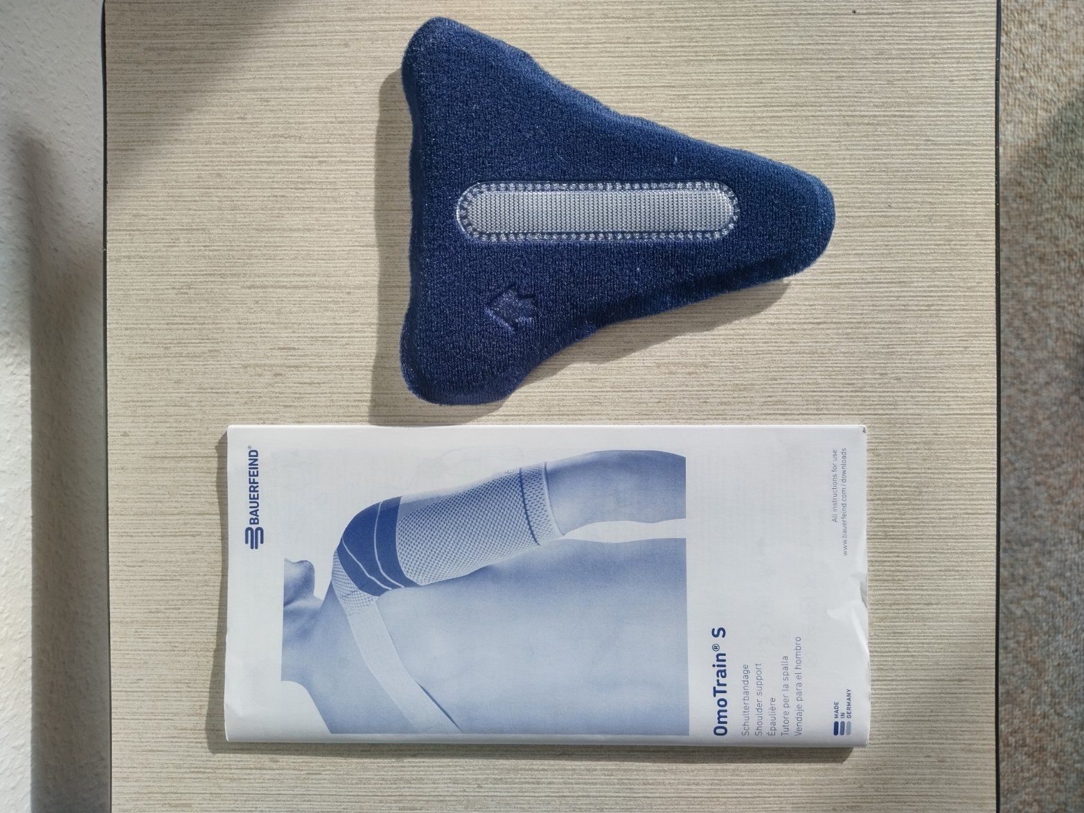 Attrezzature mediche: Bauerfeind OmoTrain S Schulterbandage - Grösse S – Usato da Jona venduto da Argus36 6