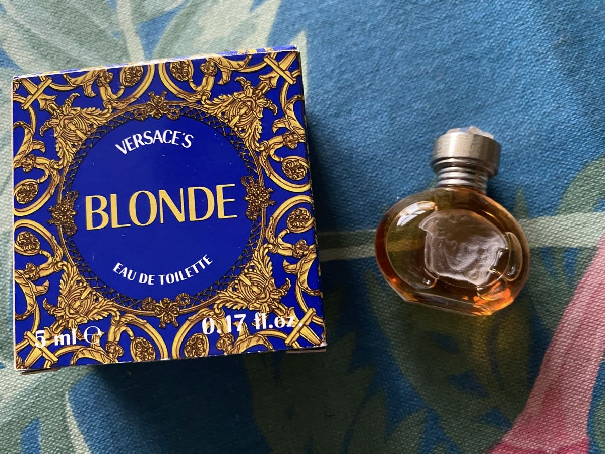 Versace Profumi & Eau de Toilette: Miniature Versace Blonde – Nuovo e nell'imballaggio originale da Bouveret venduto da wes_7zll