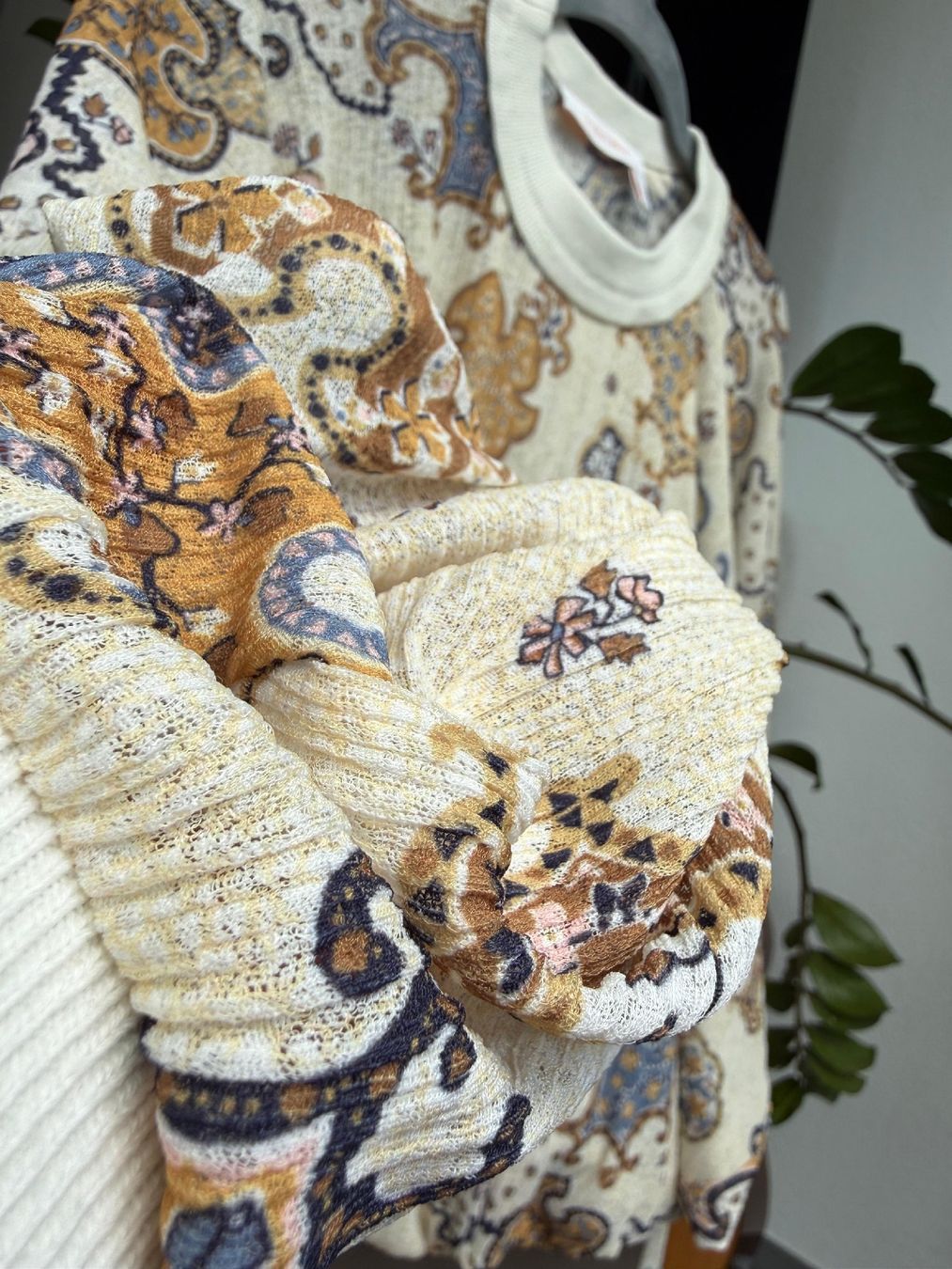 Chloé Pullover & Sweatshirts: Chloé Pullover, Bluse Gr. M-L, 38-40 – Neu (gemäss Beschreibung) aus Winterthur von tim_cl8x 4