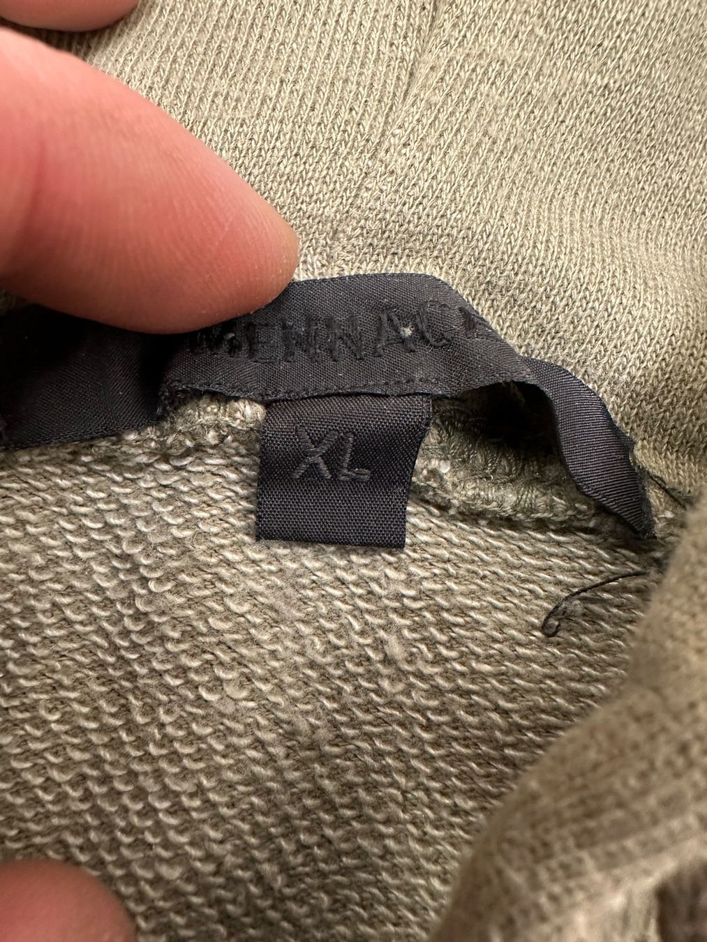 Pullover & Sweatshirts: Kapuzenpulli Gr. XL – Gebraucht aus Zug von uri_z6fm 1