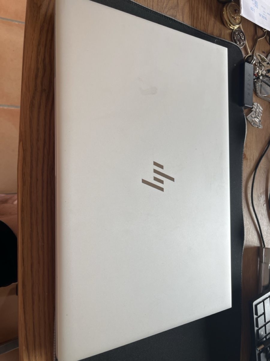Hewlett Packard Notebook: HP Elitebook 840 G5 Notebook gebraucht – Usato da Adlikon b.Regensdf venduto da Tanjawolf 2