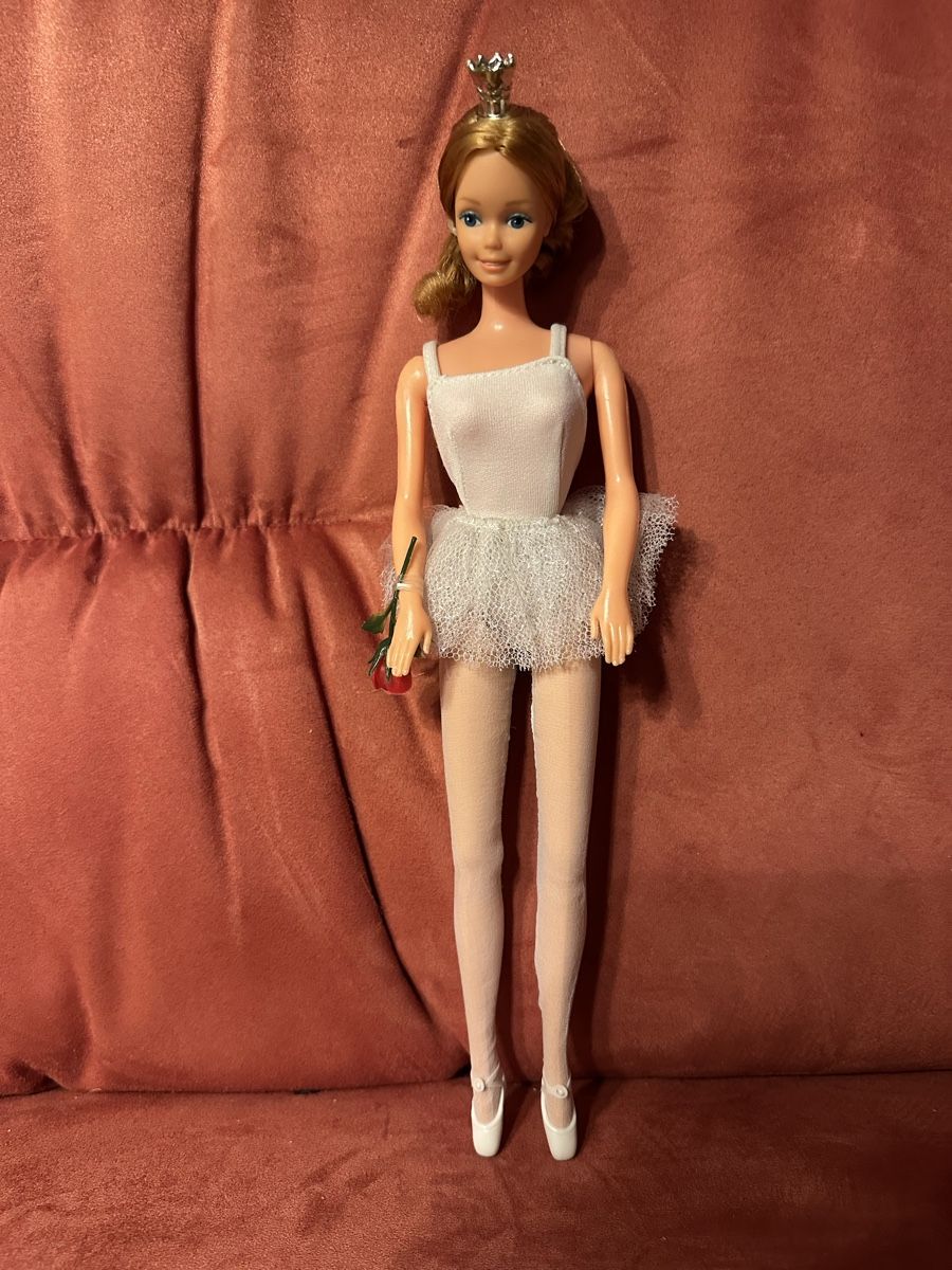 Bambole: Barbies Ballerina 1983 mit Extrakleid – Usato da Herbriggen venduto da Sehrazade 1