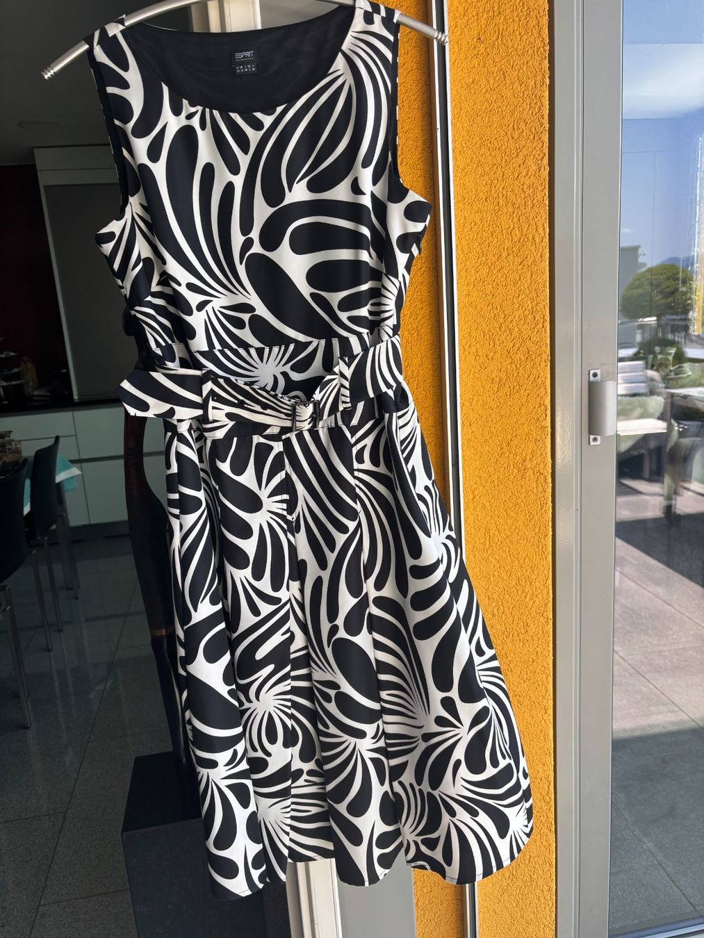 Esprit Vestiti: Kleid Esprit Grösse 36, nie getragen – Usato da schmerikon venduto da nicole091 6