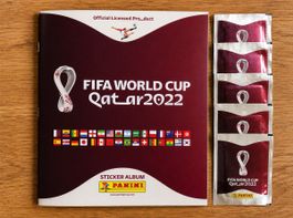Panini WM 2022 Sticker Leer-Album & 5 Päckli