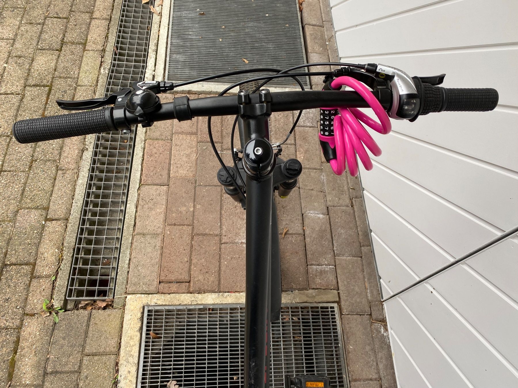 Specialized Velos: Specialized Mountainbike 24 Zoll – Gebraucht aus Küsnacht ZH von  2