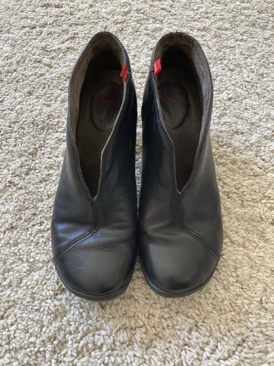 Camper Damenschuhe: Hübsche, originelle schwarze Schuhe Camper Gr. 35-36 – Gebraucht aus Allschwil von waldlachen 2