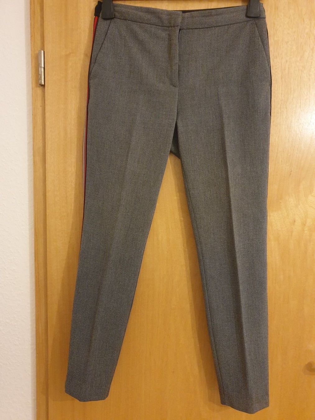 Zara Pantaloni: Pantalon, S, Zara, excellent état – Nuovo (secondo la descrizione) da Neuchâtel venduto da Verenas12