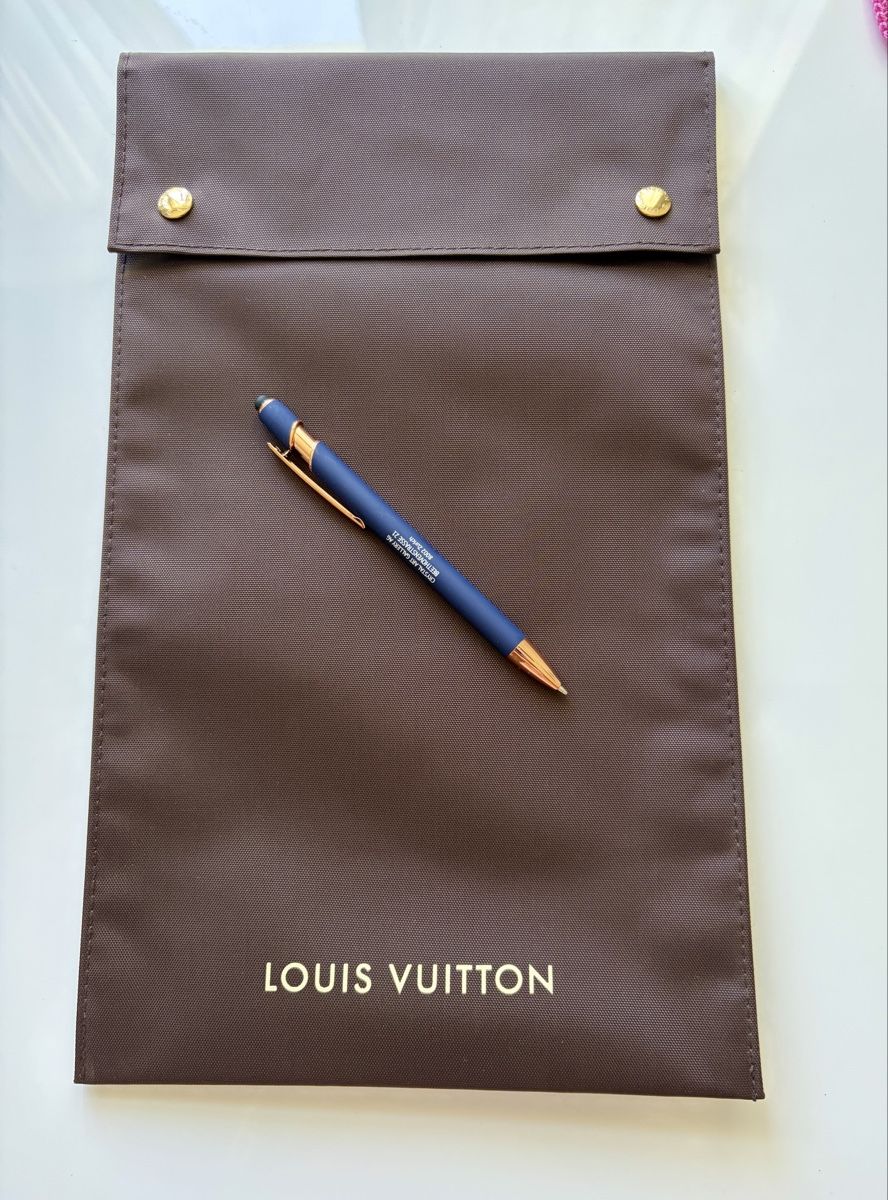 Louis Vuitton Sonstige Kleidung & Accessoires: Louis Vuitton🌹Etui Neu – Neu (gemäss Beschreibung) aus Adliswil von Moroz173 1