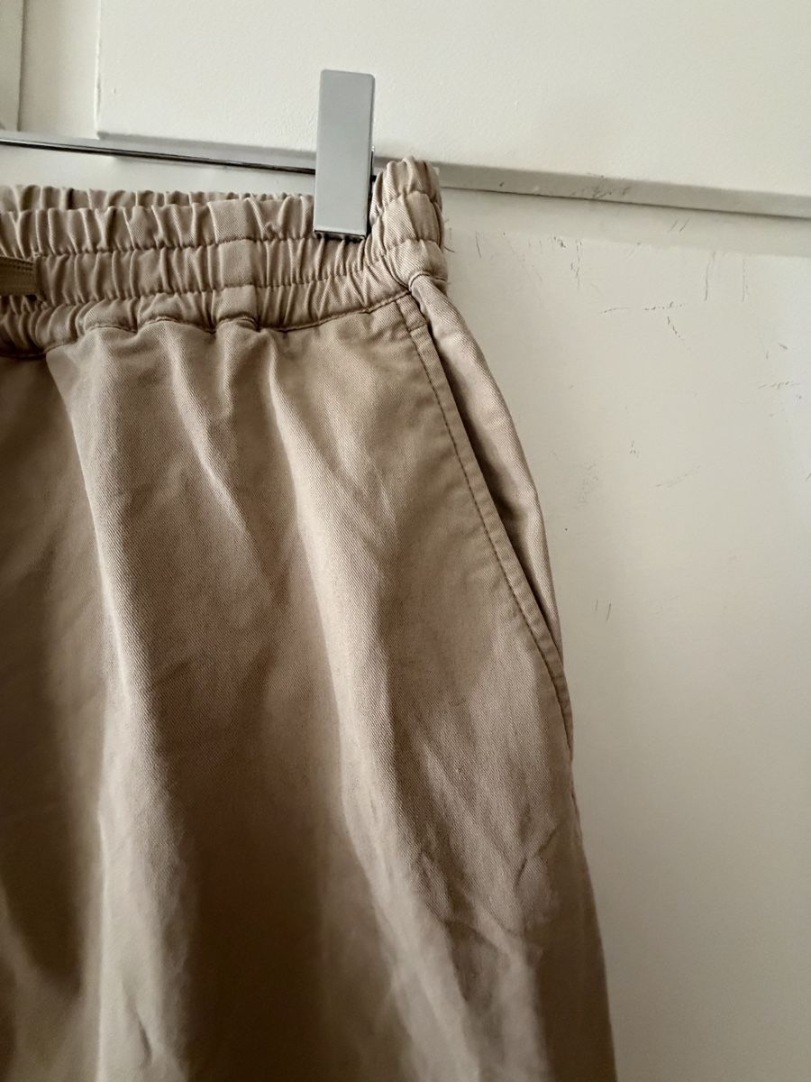 Sandro Pantaloni: Pantaloni Sandro Beige Taglia 38 Usati – Difettoso da Lugano venduto da can_xdd8 2