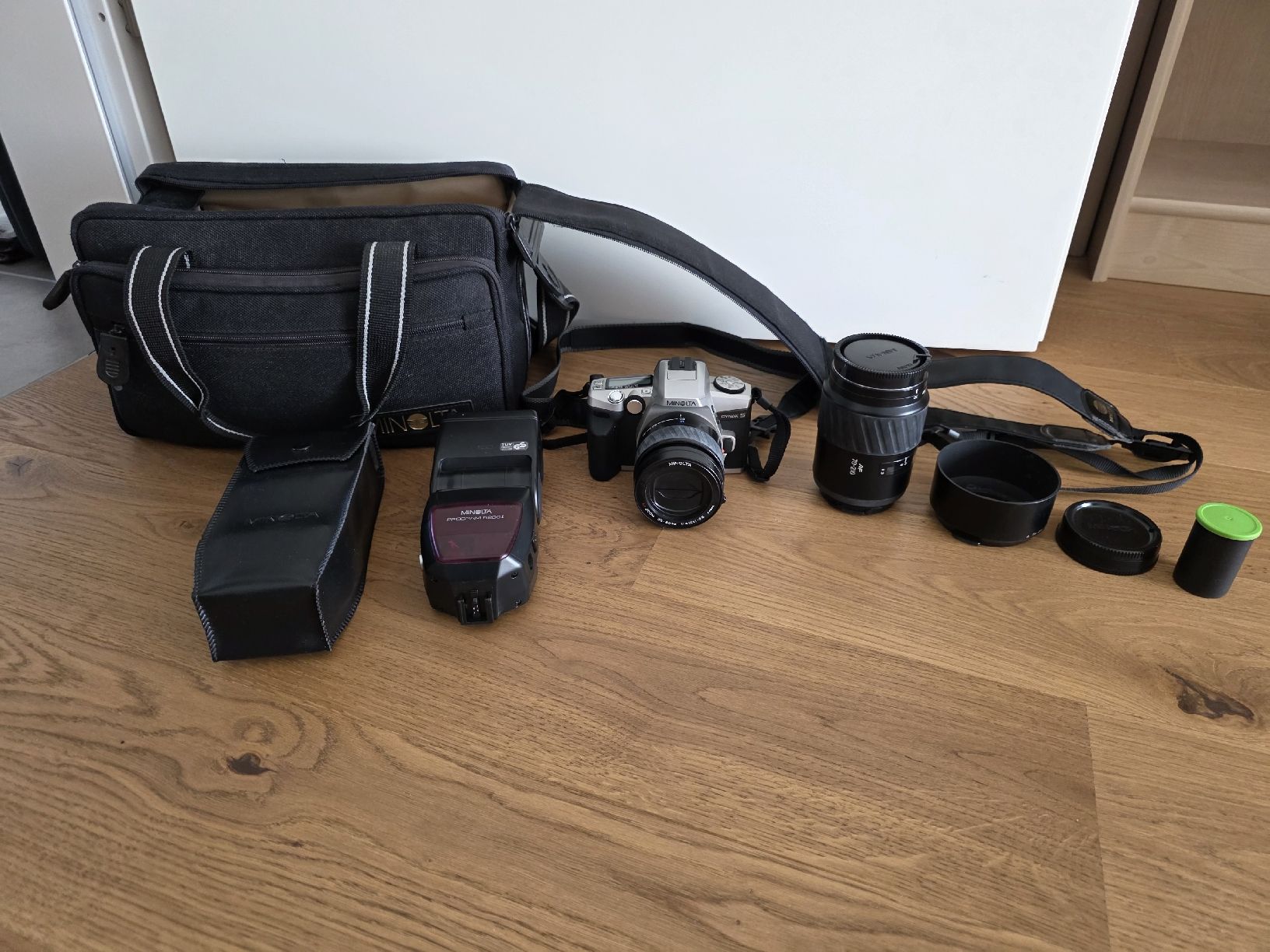 Minolta Fotocamera: Minolta Dynax 5 – Usato da Kaisten venduto da M.R.Mahrer 3
