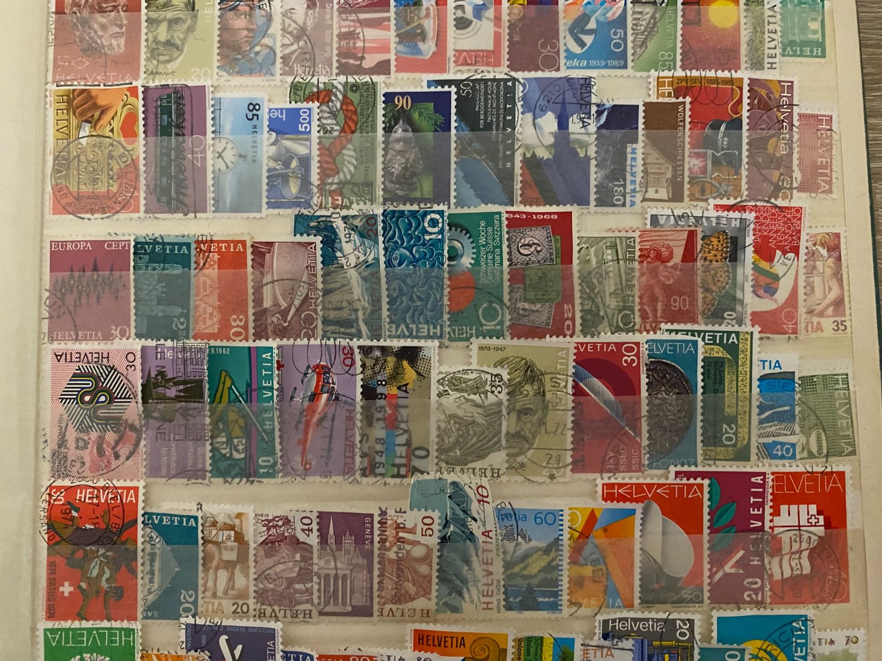 Tous les timbres: Briefmarken  Schweiz diverse Motive 100 stuck – D'occasion à matten b. interlaken par jfran17 3