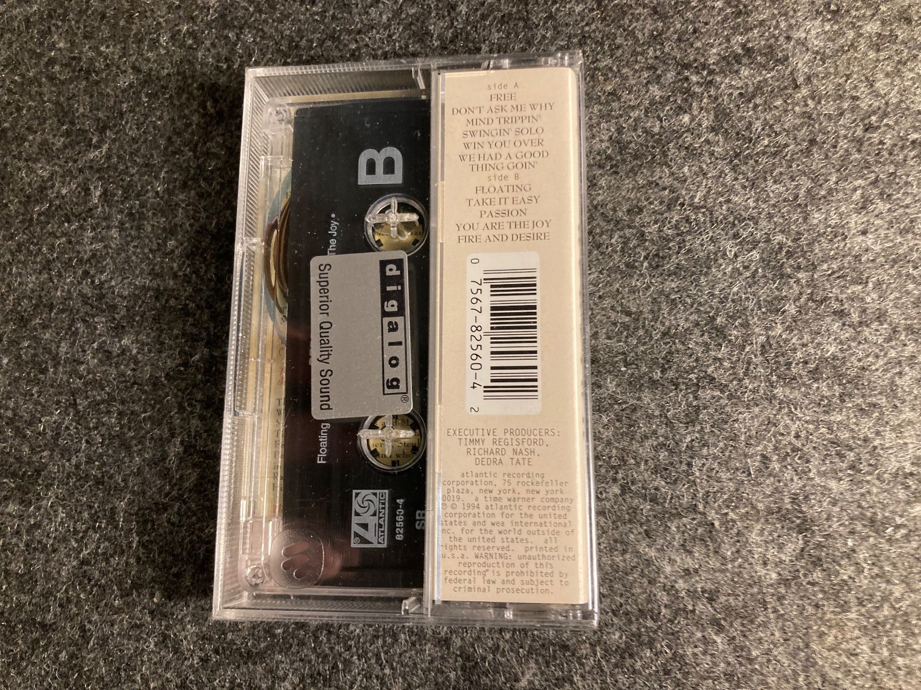 Musicassette: Debelah - Debelah  (MC) – Nuovo e nell'imballaggio originale da Fribourg venduto da Karushi 2