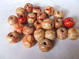 Holzperlen  8 Stück 8mm   Mixbeads