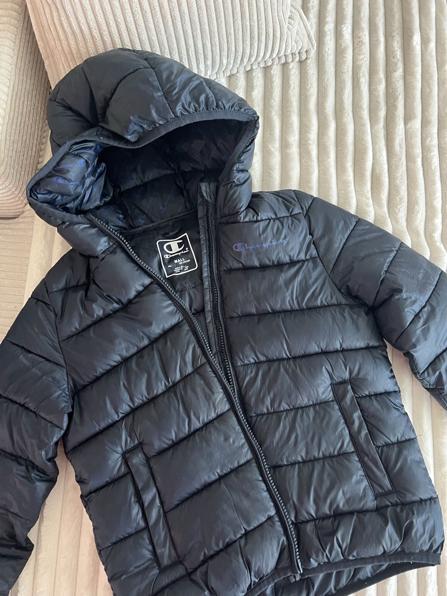 Champion Vestes & Manteaux: CHAMPION LEICHTE DAUNENJACKE GR 122 – D'occasion à Basel par theo-g77 1