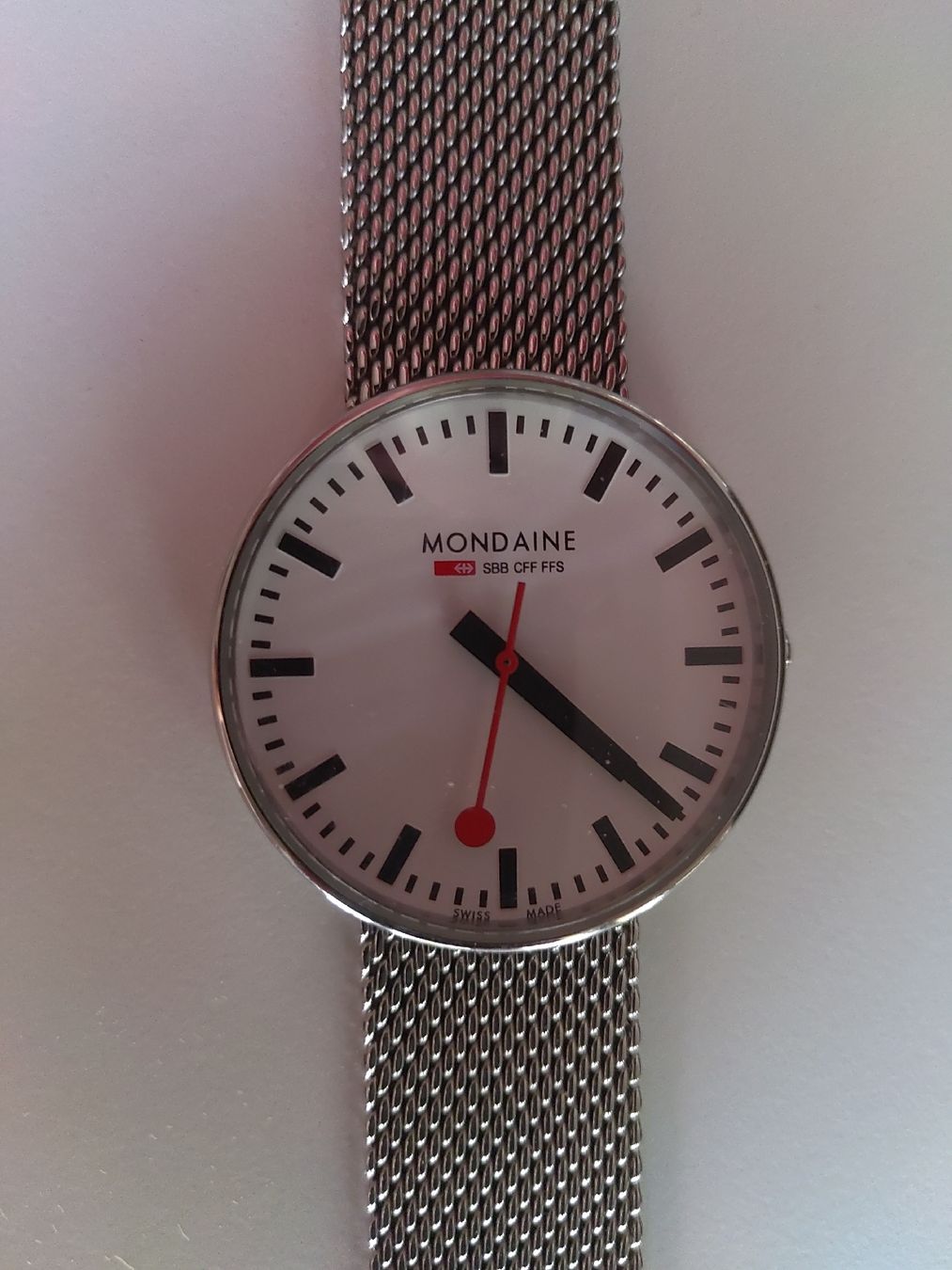 Mondaine Uhren: SBB Uhr Milanese Band weiss – Gebraucht aus Basel von Basler_bieter 1