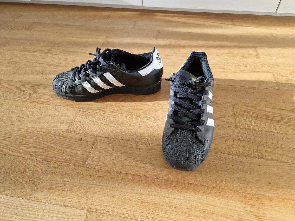 Adidas superstar schwarz sales größe 39