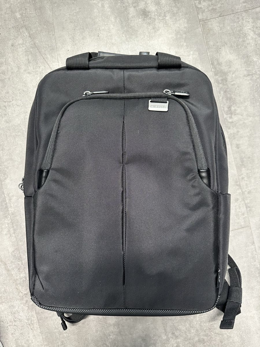 Zaini: Dicota Eco Slim Pro Rucksack, neuwertig, – Nuovo (secondo la descrizione) da Muttenz venduto da Tschulietta_105