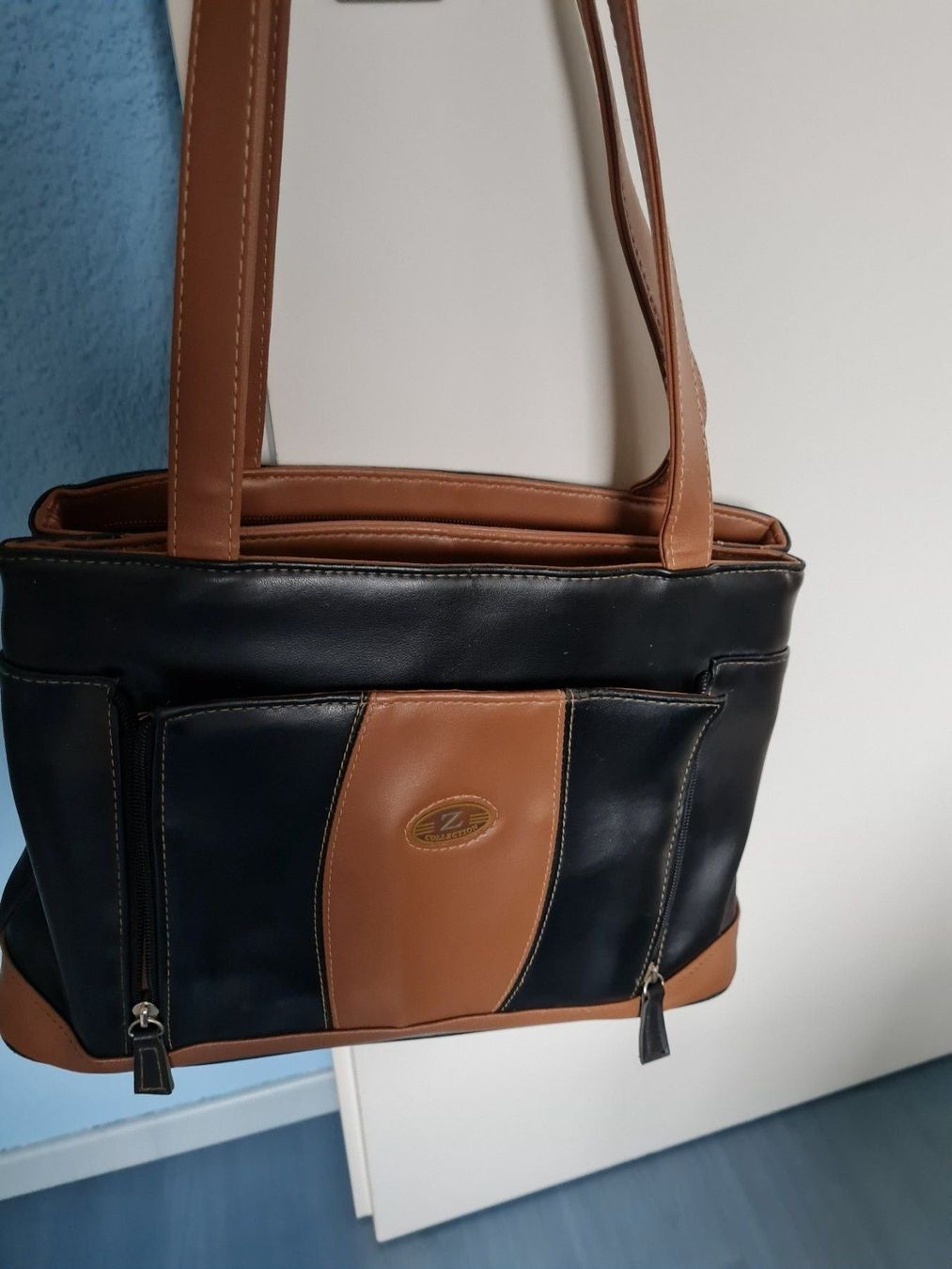 Borse da donna: Damen Umhängetasche Braun/Schwarze – Usato da Salez venduto da muss-ich-haben-02