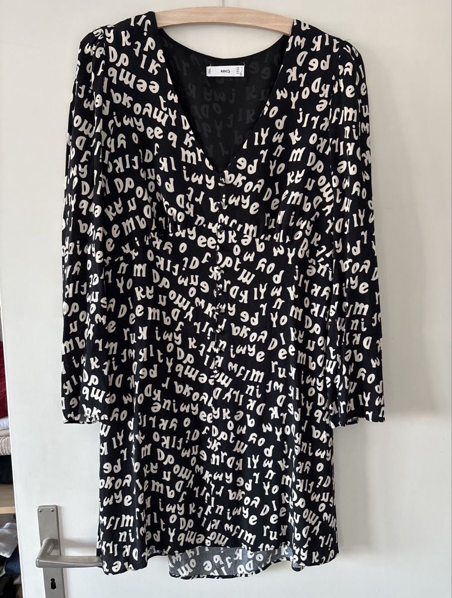 Mango Vestiti: Freizeitkleid Mango – Usato da Basel venduto da lau_retta