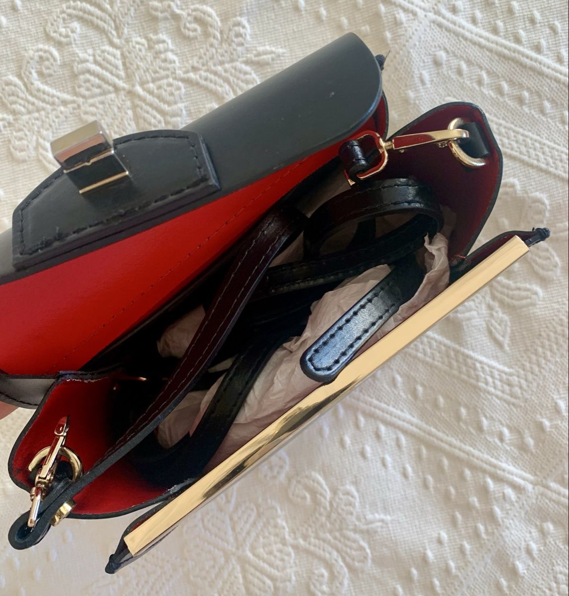 Gianni Chiarini Taschen für Damen: Gianni Chiarini Umhängetasche – Neu (gemäss Beschreibung) aus Zürich von p_q7q_nichtraucher 3