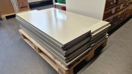 Metalltablar von Lista 19 Stück