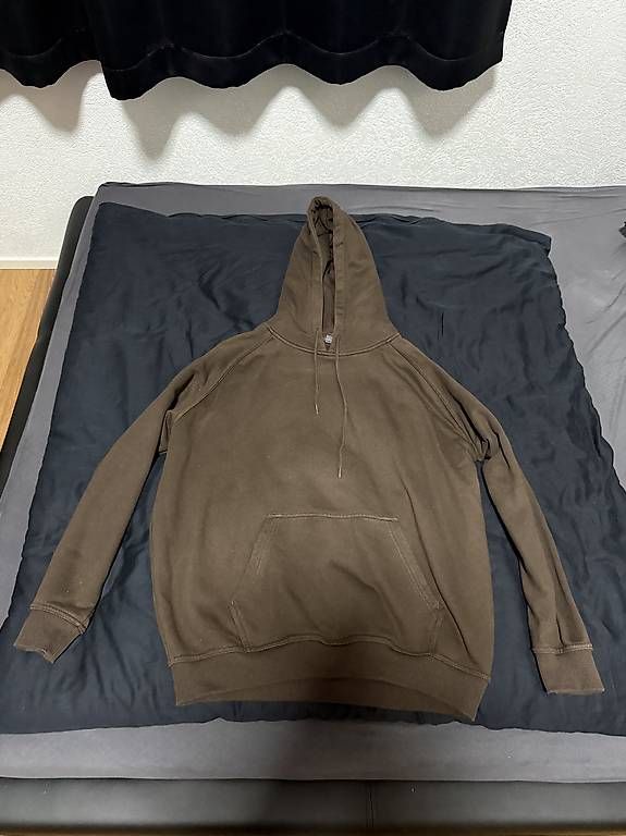 Maglioni & Felpe: Urban Classics Pull Brun Taille L – Usato da Chézard-St-Martin venduto da keke_0675