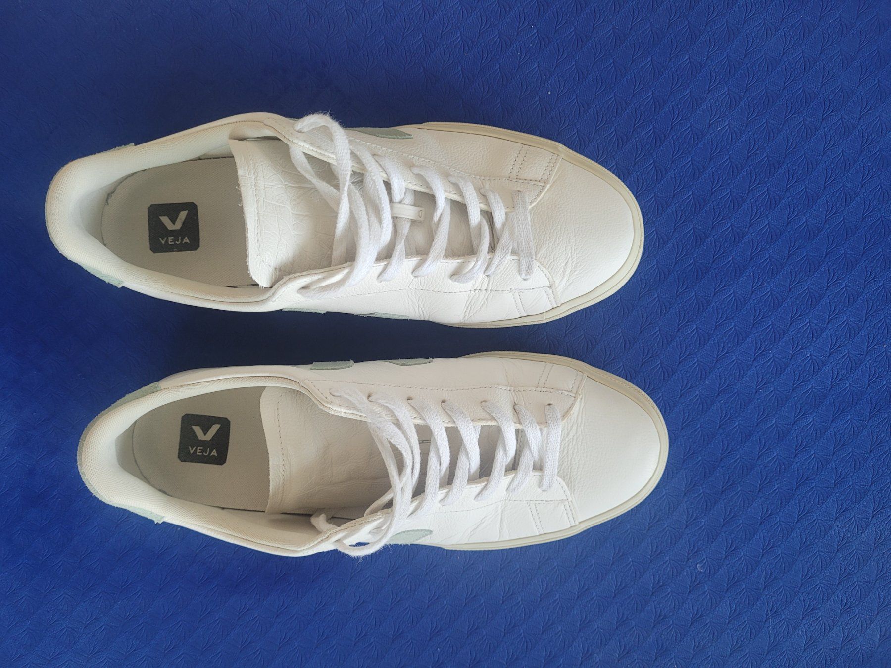 Veja Herrenschuhe: Veja Campo Gr. 45 neuwertig – Gebraucht aus Horgen von Spongesquid 1