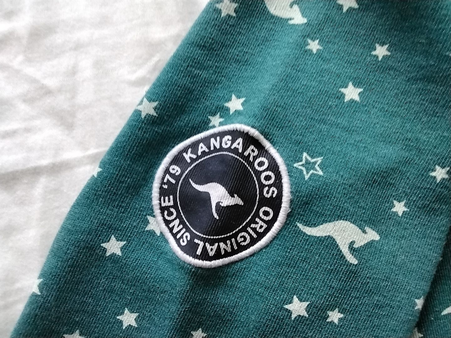 Maglioni & Felpe: Kangaroos Pullover / Pulli Gr. 140 – Usato da Balterswil venduto da Meerdeern 1