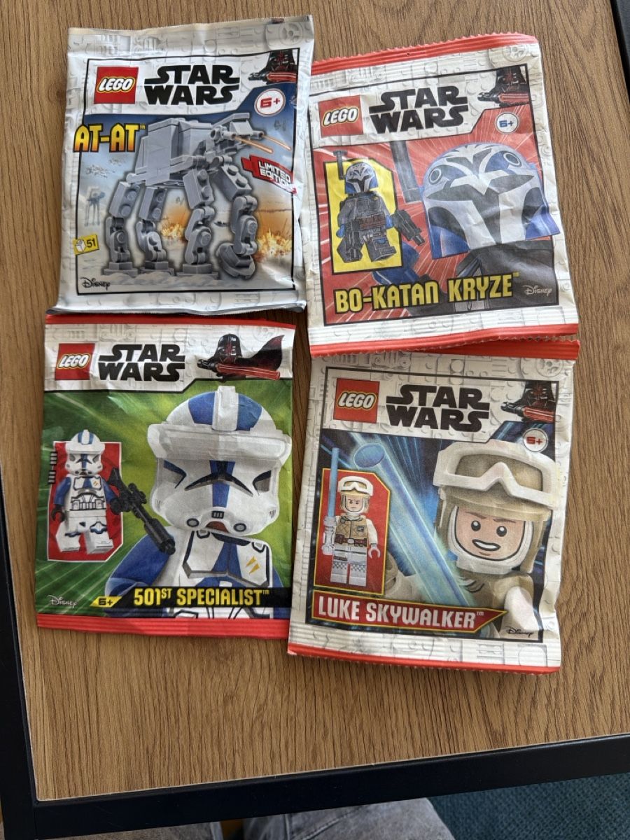 Lego Statuette: LEGO Star Wars Minifiguren Set OVP – Nuovo e nell'imballaggio originale da Schwarzenburg venduto da Schrepfer