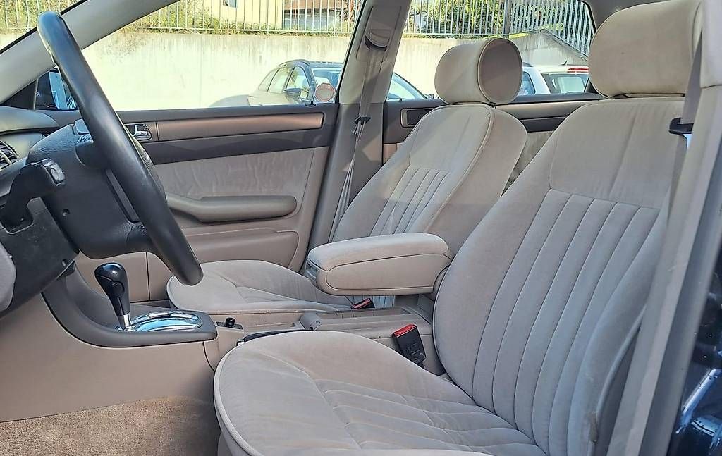 Automobili: Audi A6 2.4 V6 Automat  – Usato da Heiligkreuz (Mels) venduto da Beyond-Auto 8